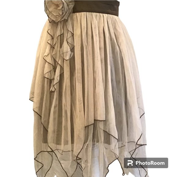 Ryu Women's Tulle Rosette Dress - Picture 5 of 11